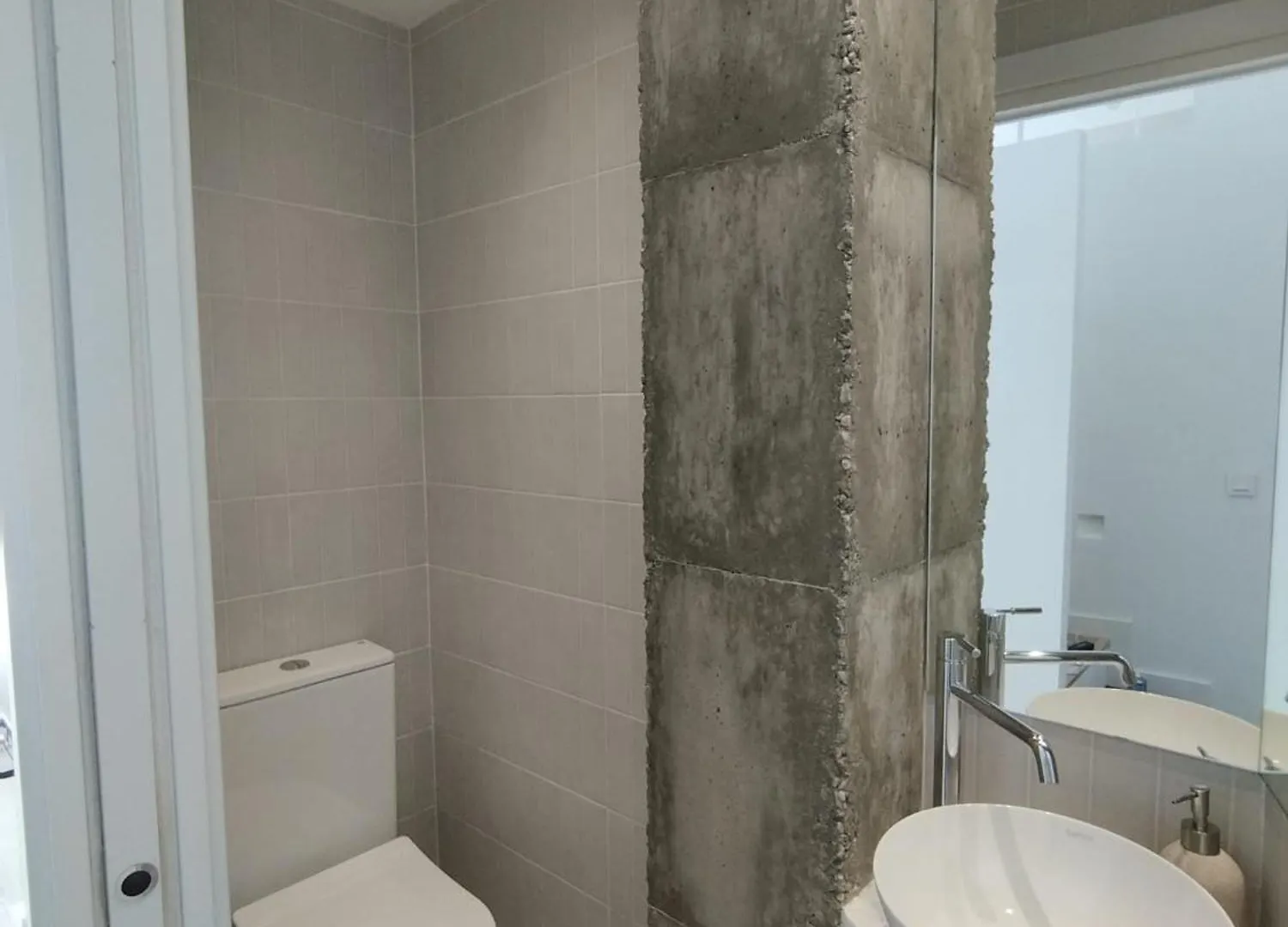 Luxury Loft Malaga Carreteria Apartment